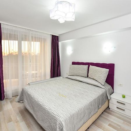 Pierre Cardin Deluxe Apartment With Terrace By Magniflex Bukurešť Exteriér fotografie