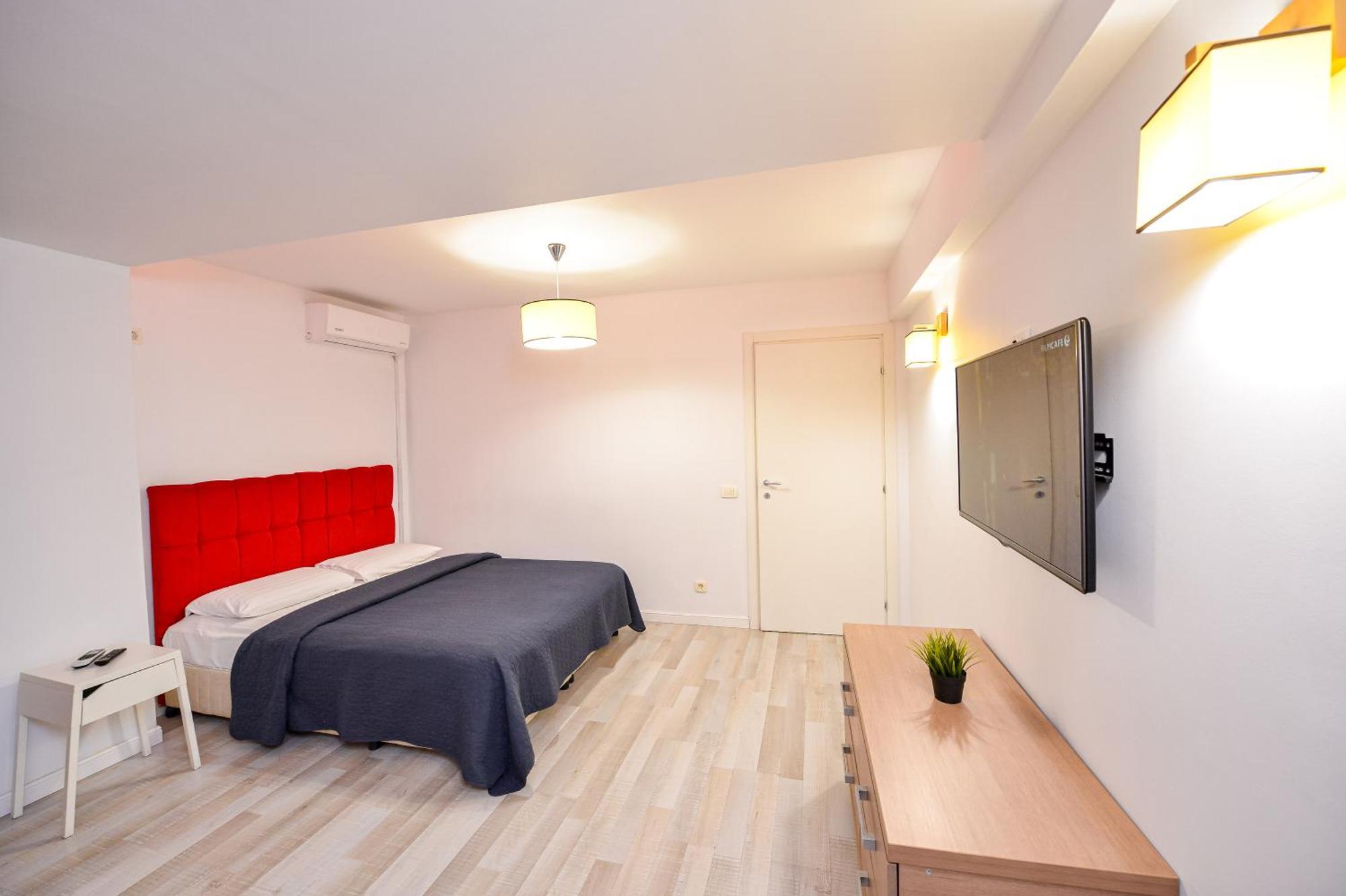 Pierre Cardin Deluxe Apartment With Terrace By Magniflex Bukurešť Exteriér fotografie