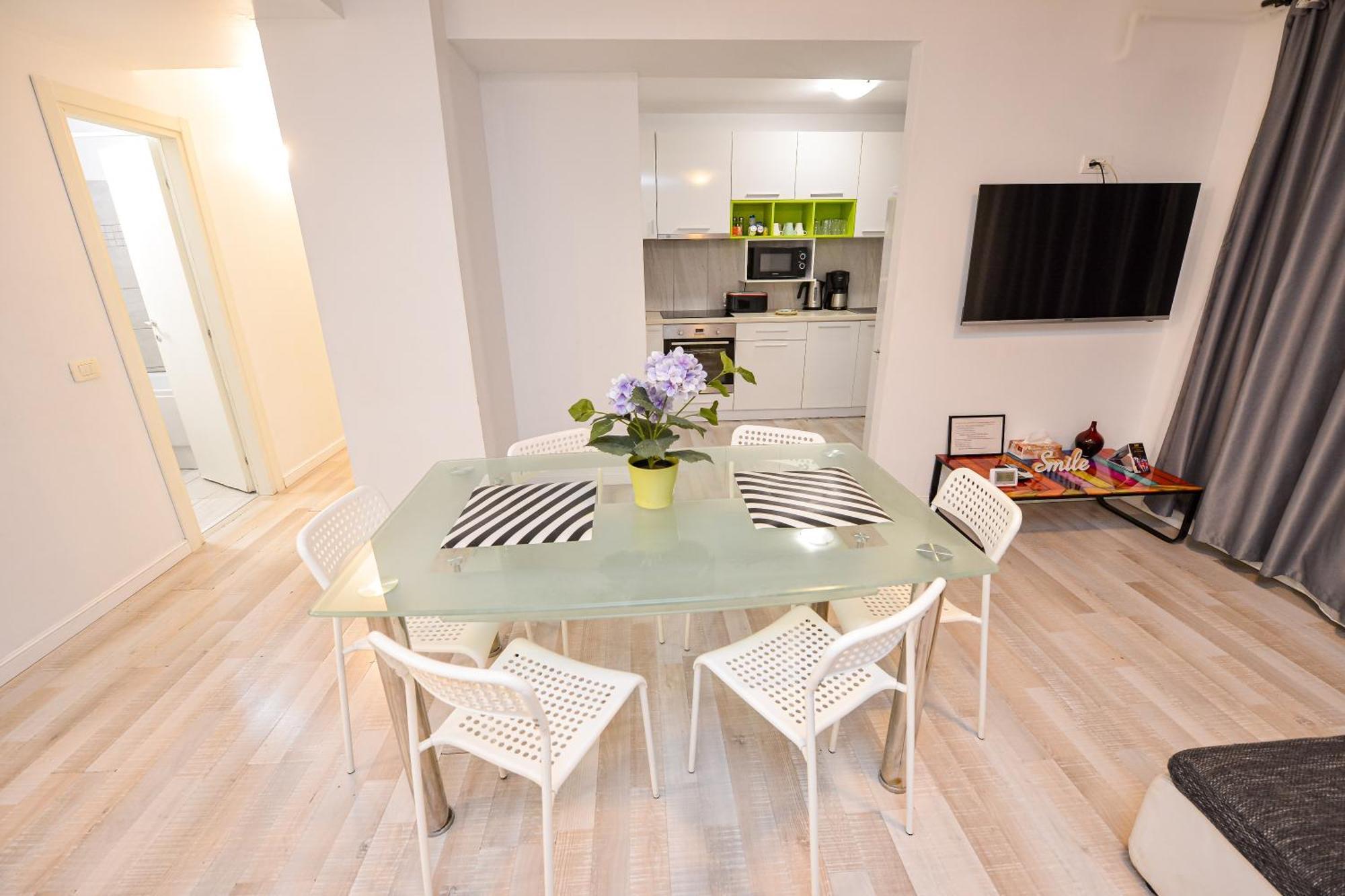 Pierre Cardin Deluxe Apartment With Terrace By Magniflex Bukurešť Exteriér fotografie