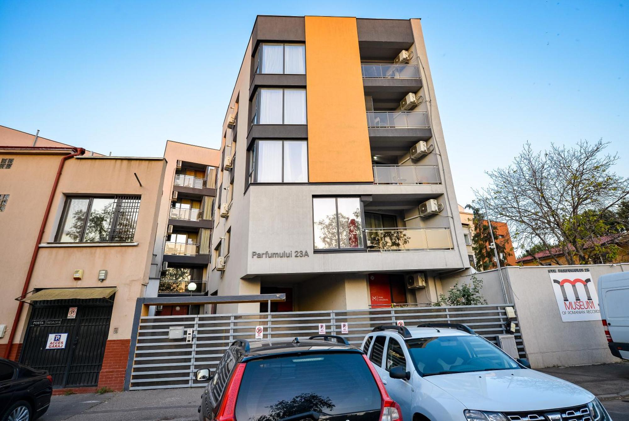 Pierre Cardin Deluxe Apartment With Terrace By Magniflex Bukurešť Exteriér fotografie